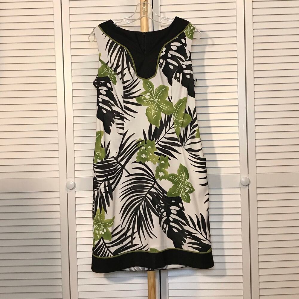 AGB Floral V-Neck Sleeveless Pockets Pleated A-Line Midi Dress 10